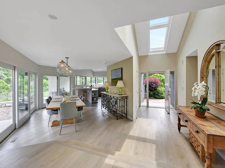151 Kellis Pond Ln — Photo 5