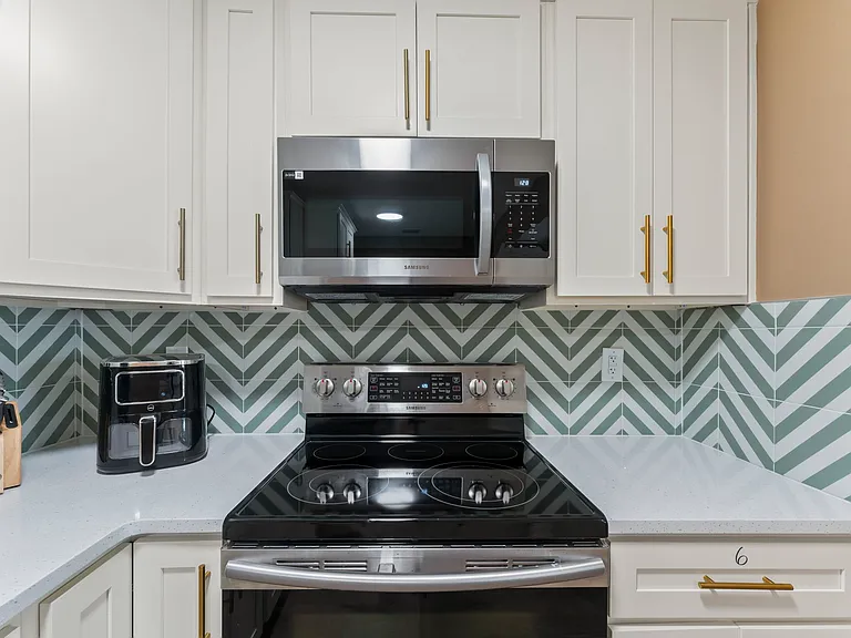 6272 Spring Forest Cir #5 — Photo 12