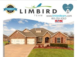 2104 SW Pinoak Ave, Bentonville, AR 72712