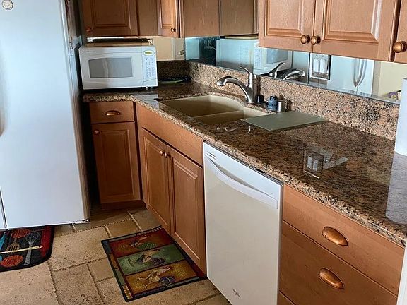 4th image of 4909 Orchard Ave Unit 101