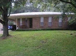 1404 W Twin Lakes Dr, Little Rock, AR 72205