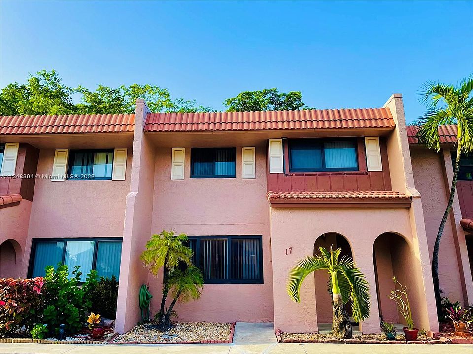 1st image of 17 Seville Cir #3-53