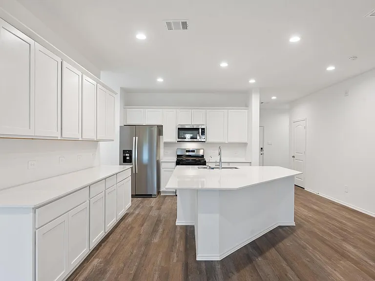 3085 Emerald Ocean Dr — Photo 14