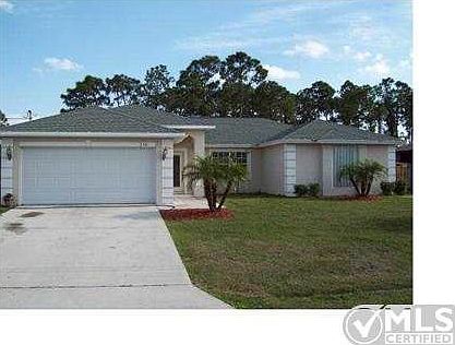 1st image of 356 SE Crosspoint Dr