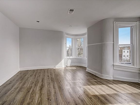 2nd image of 4809 Baltimore Ave #3