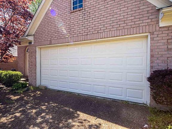 2nd image of 2247 Angel Crest Cir