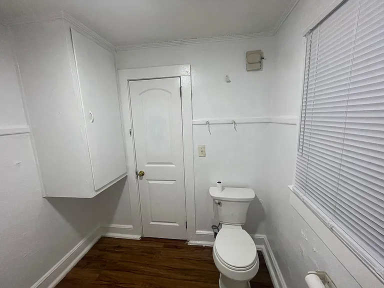 525 Lakeside Ave — Photo 10