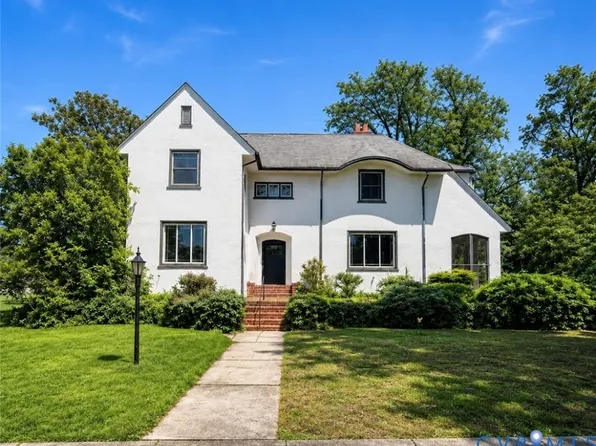 1216 Main St, West Point, VA 23181