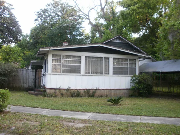9846 Highland Ave, Jacksonville, FL 32208