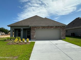 13303 Southern Pine St, Gulfport, MS 39503
