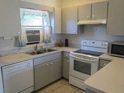 2nd image of 1551 Pinetop Ter