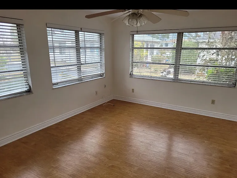 941 Highland Ave #C — Photo 6
