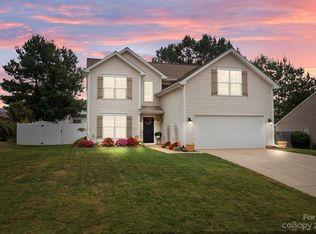 176 Edgington St, Mooresville, NC 28115