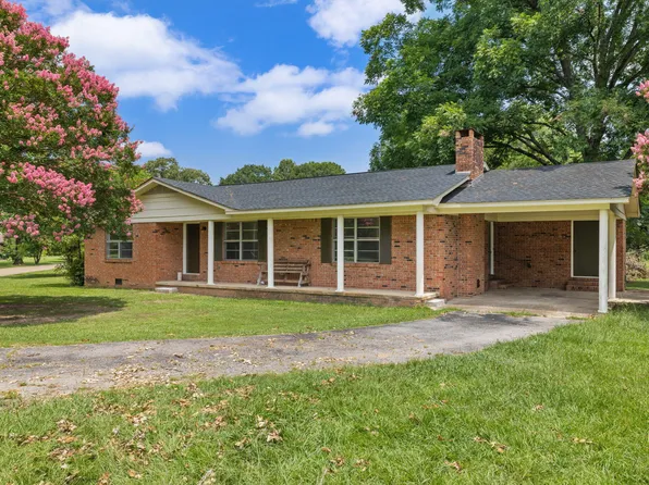 217 Red Bay Rd, Golden, MS 38847