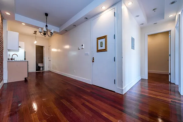 Rented by Nooklyn NYC LLC | media 14