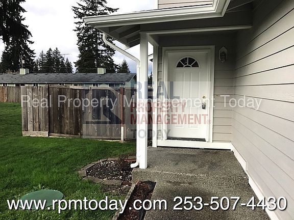 2nd image of 16922 15th Ave E #16924