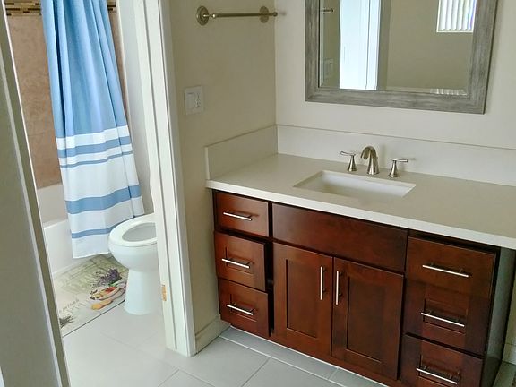 3rd image of 1831 Garvey Ave #2B-1Ba-980Sqft