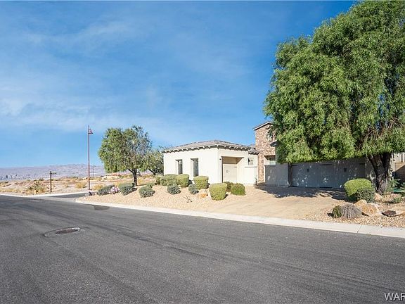 4th image of 3099 Esmerelda Dr
