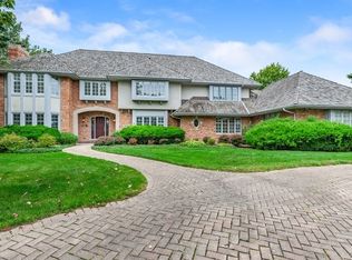 1215 W Golf Rd, Libertyville, IL 60048
