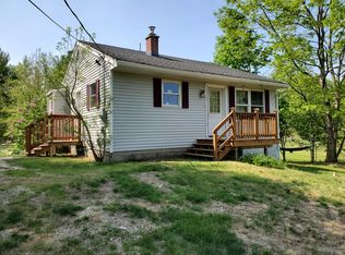 85 Jordan Rd, Mechanic Falls, ME 04256