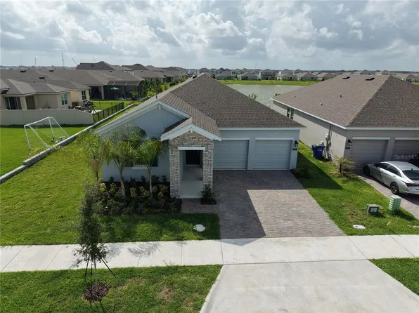 1831 Bright Sky Dr, Kissimmee, FL 34744