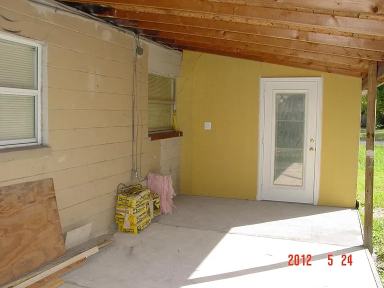 2805 Paine Ln — Photo 15