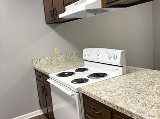 2008 Bradford Ct APT D, Tallahassee, FL 32303
