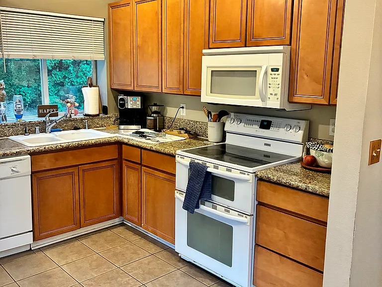 23027 SE 280th Ct — Photo 3