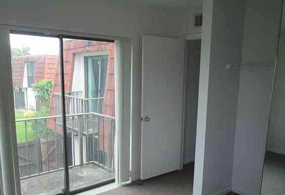 5th image of 6444 Red Pine Ln APT B