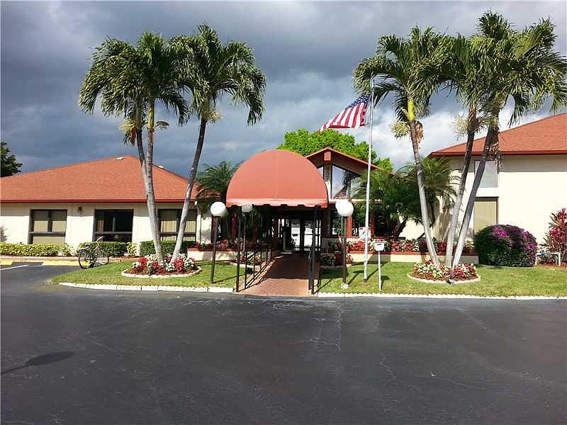 1st image of 6550 Oriole Boulevard #6550