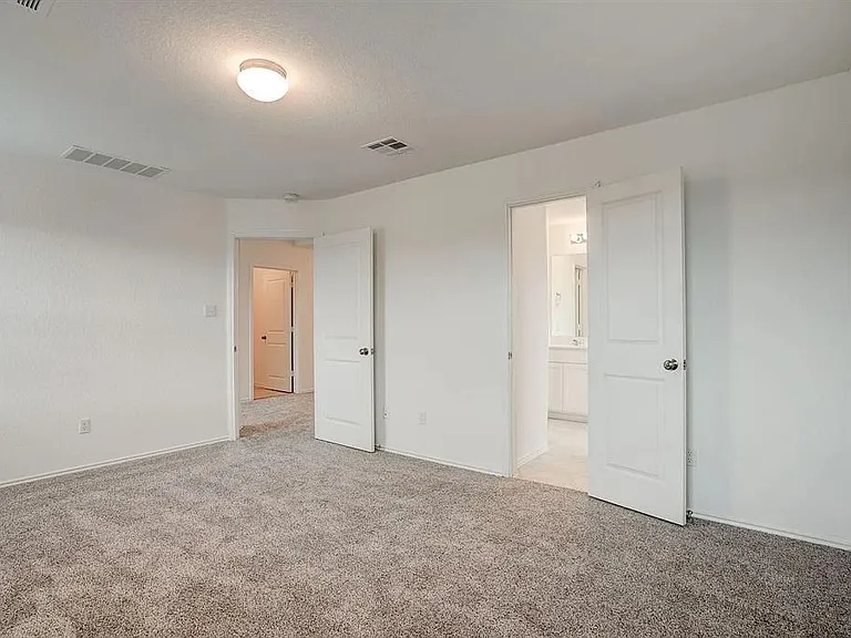 209 Majestic Cedar Dr — Photo 14