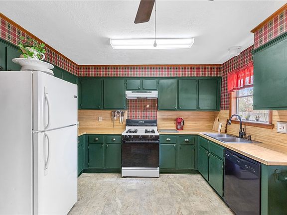 4th image of 3413 Coastal Dr