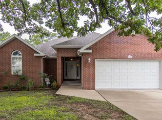 1054 S 13th Ave, Ozark, MO 65721