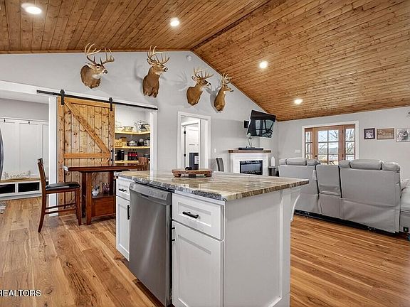 5th image of 1667 Old Bon Air Rd