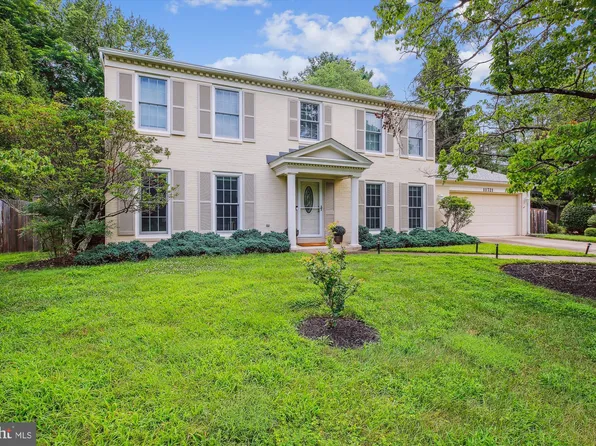 11721 Ambleside Dr, Potomac, MD 20854