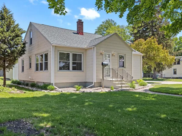 709 F St, La Porte, IN 46350