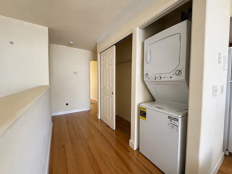 7708 Aquatic Dr #B — Photo 6