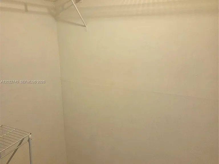 413 Lakeview Dr #104 — Photo 5