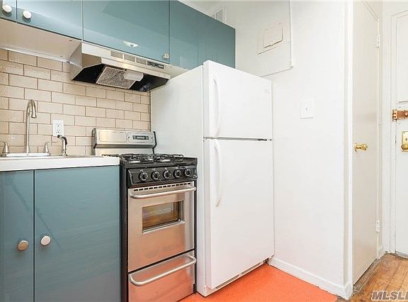 4th image of 5022 40th St APT 3D