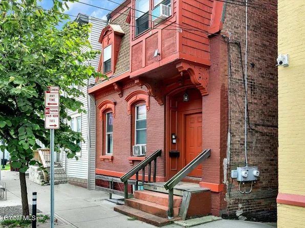 109 2nd Avenue, Troy, NY 12180
