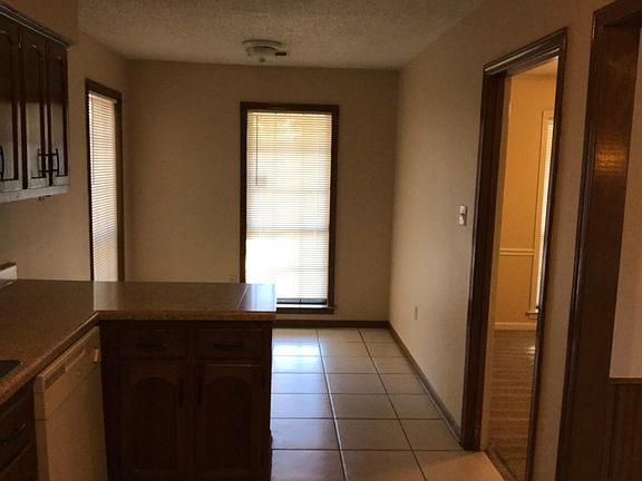 5th image of 6796 Boylston Dr
