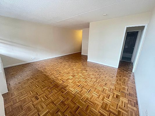 3rd image of 2045 Story Ave APT 8K