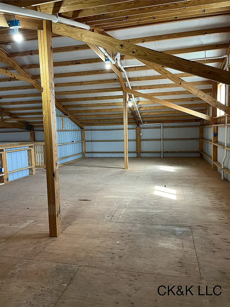 2 bed, 840 sqft, $1,875 — Photo 3
