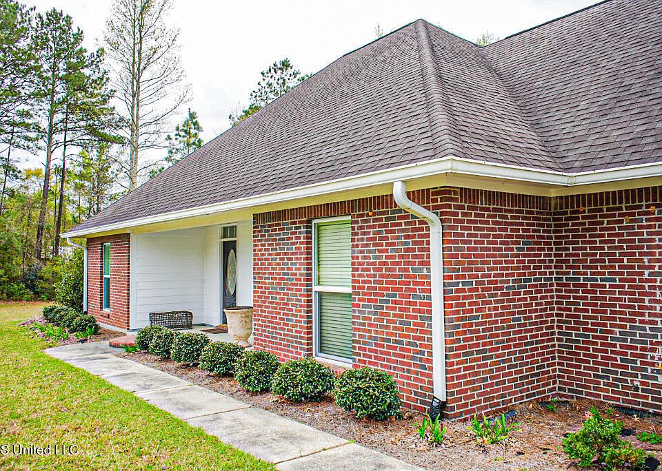 18474 Robinwood Dr, Saucier, MS 39574 Zillow