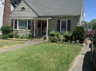 143 Cloran St, Springfield, MA 01109