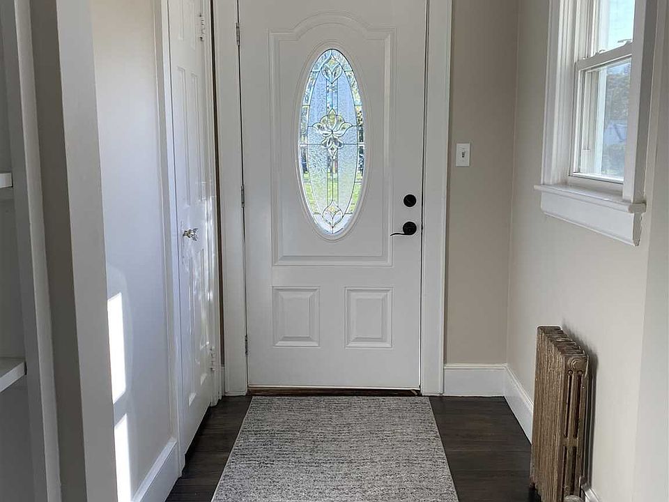 24 Wilbur Blvd, Poughkeepsie, NY 12603 Zillow