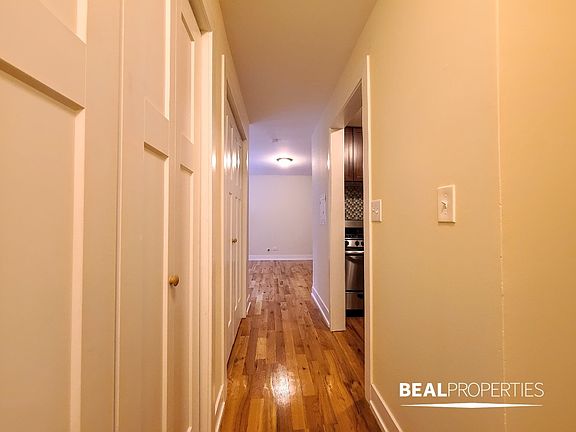 3rd image of 555 W Arlington Pl APT 203