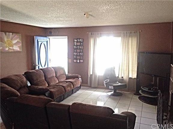 FAMILY ROOM!