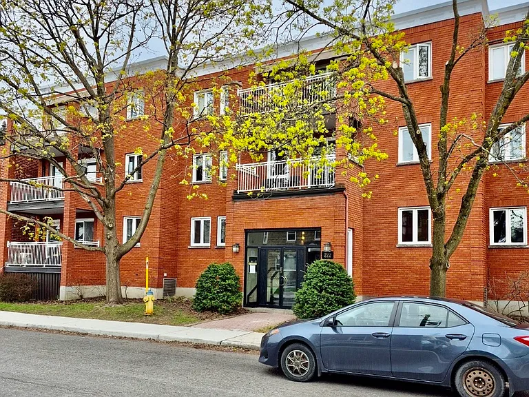 222 Bruyere St #201 — Photo 2