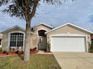 6609 Cambridge Park Dr, Apollo Beach, FL 33572